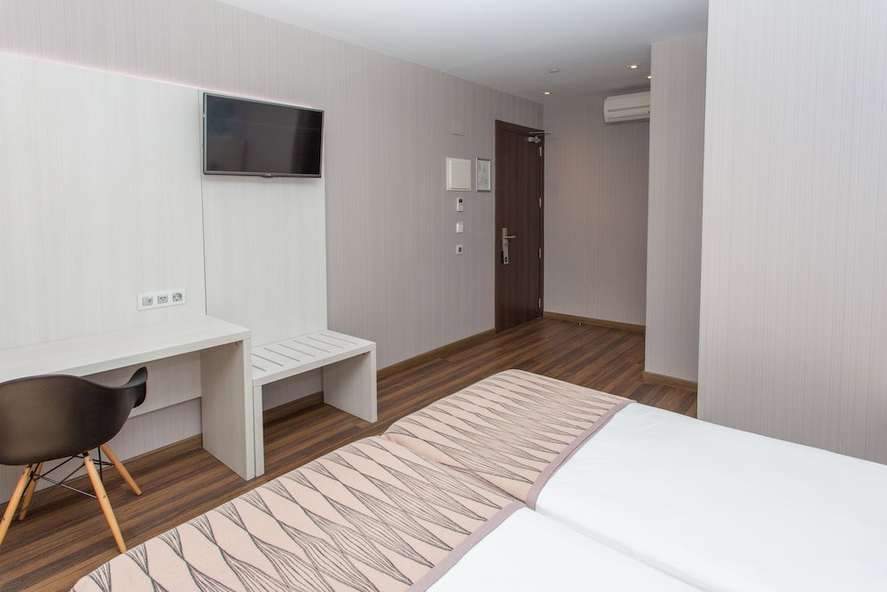 Hostal Operaramblas