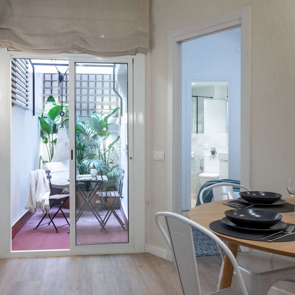 Vicens Gem Private Terrace Hs Wi-Fi In Gracia By Myrentalhost