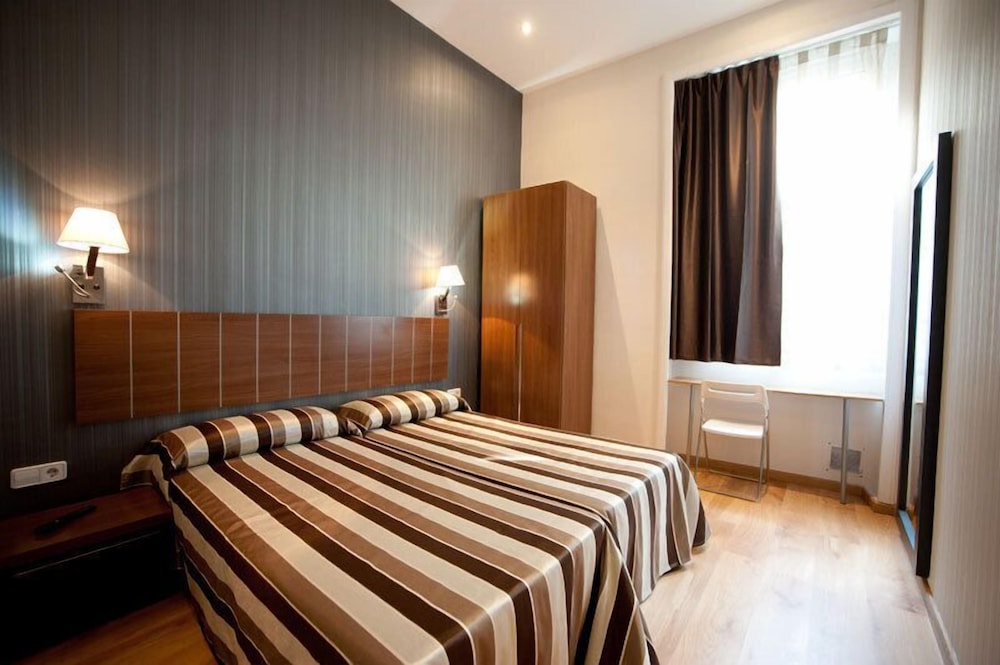 Hotel Hostal Bcn 46