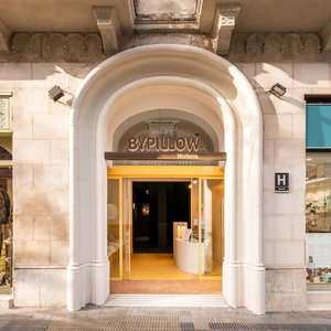 Sejur Bypillow Mothern vacanta Eixample