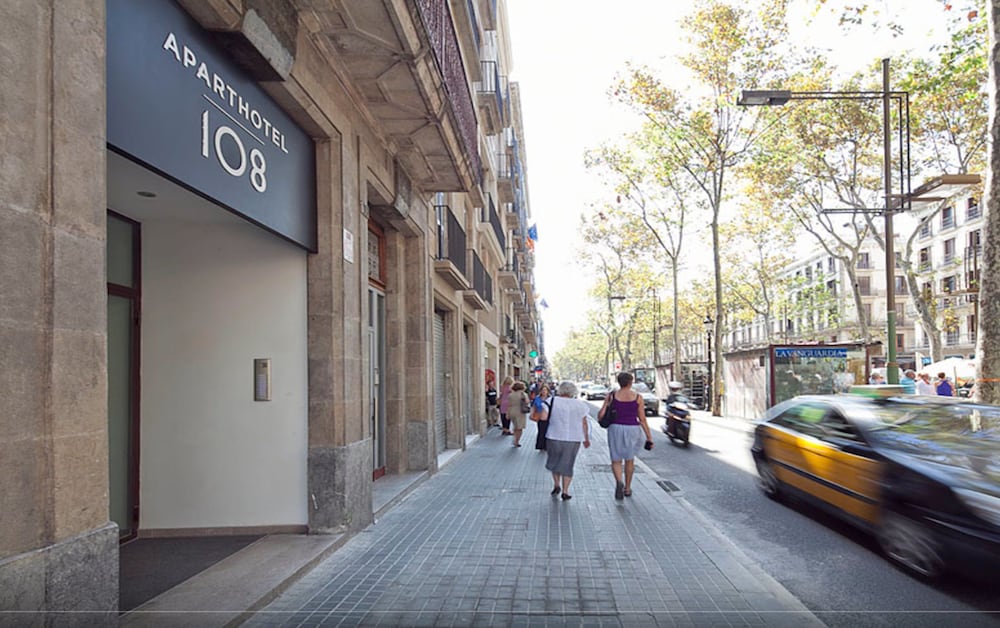 Apartments Ramblas 108
