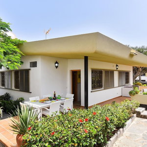 Hotel Belvilla By Oyo Beach House Adelfas cazare San Agustin