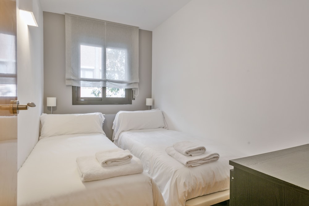 Inside Barcelona Apartments Princep