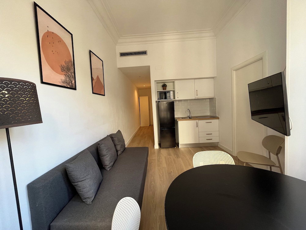Hotel Apartamentos Express By Gaiarooms