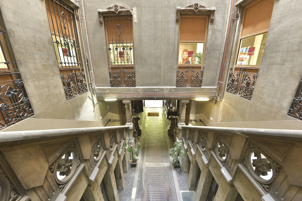 Hostal Girona