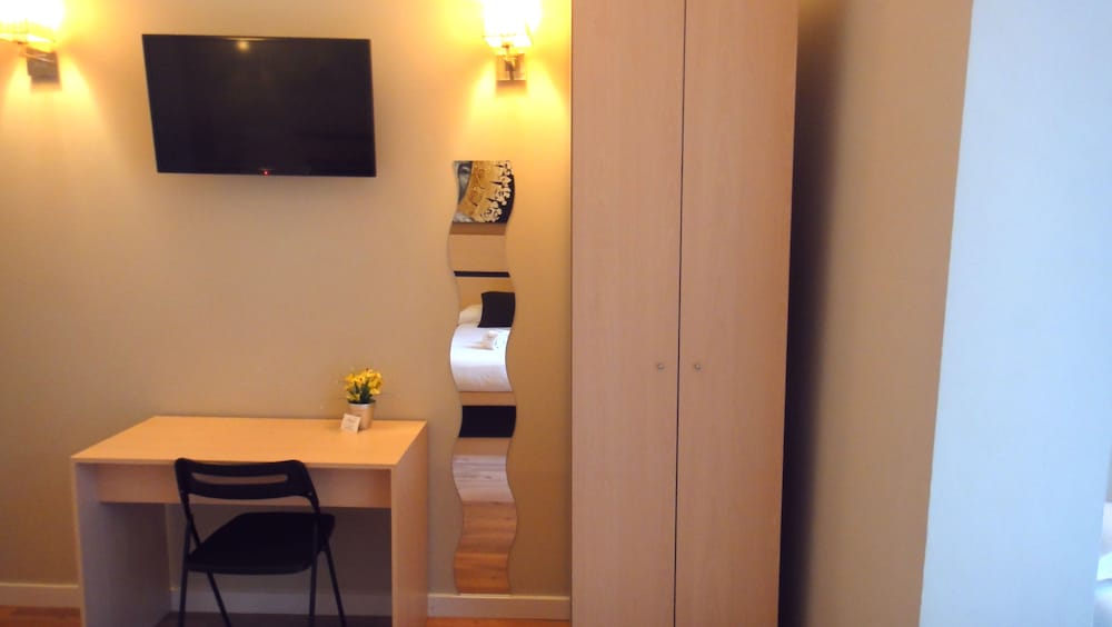Hostal Live Natura Barcelona