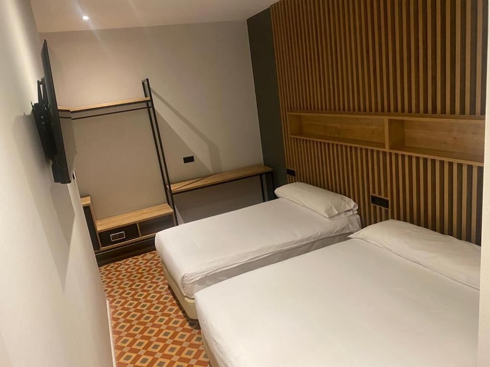 Fontanella By Bcn Urban Rooms