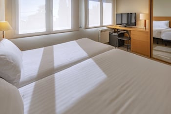 Apartamentos Playa De Castelldefels