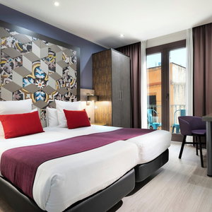 Hotel Leonardo Hotel Barcelona Las Ramblas cazare el Raval