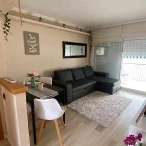 Sejur Beachfront Sunny Apartment Sea Mountain View vacanta Castelldefels