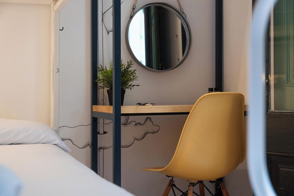 The Central House Barcelona Gracia - Hostel