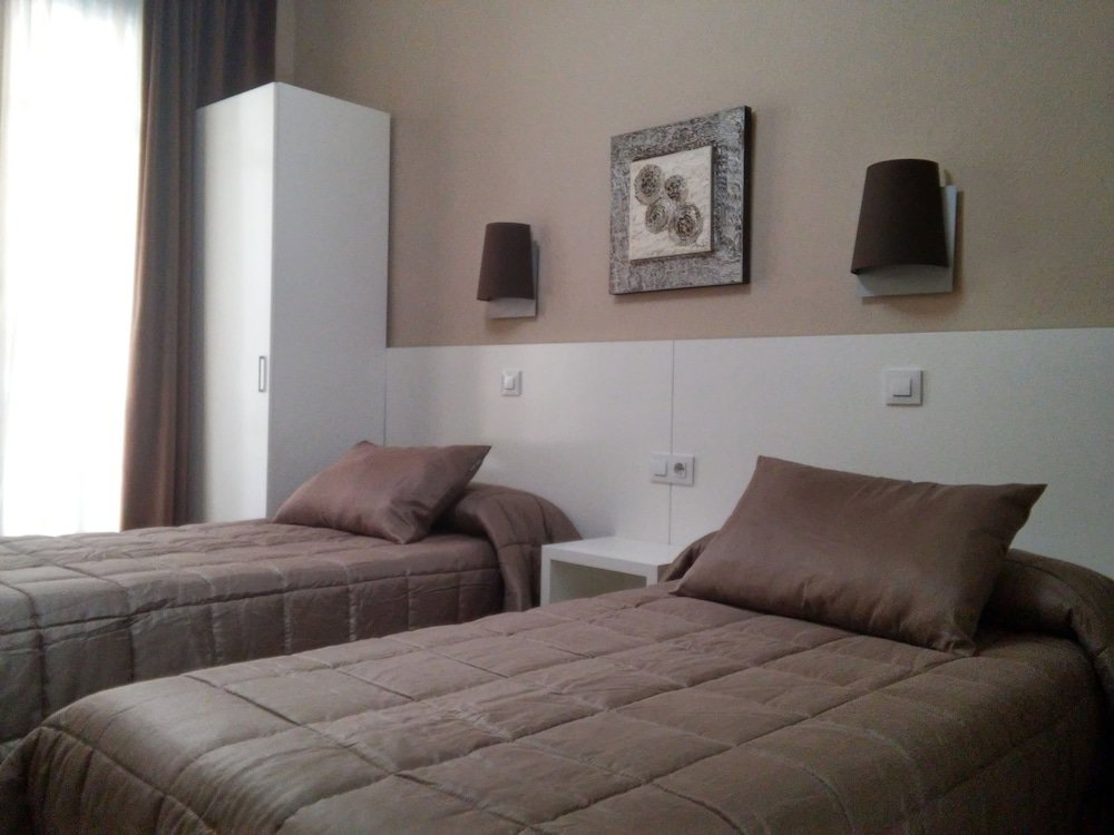 Hostal Lesseps