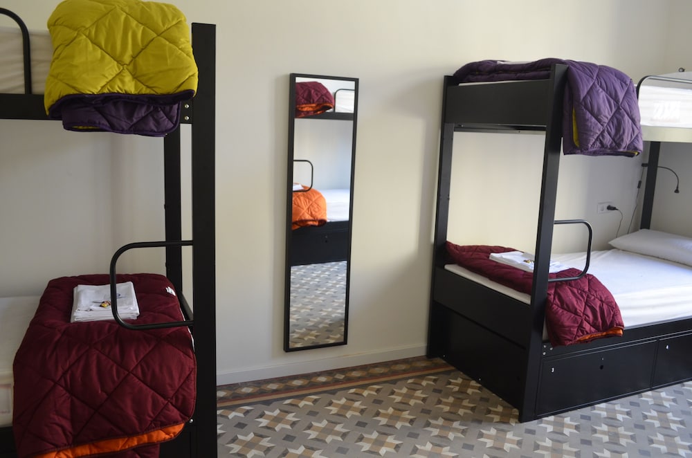 Hotel 360 Hostel Borne