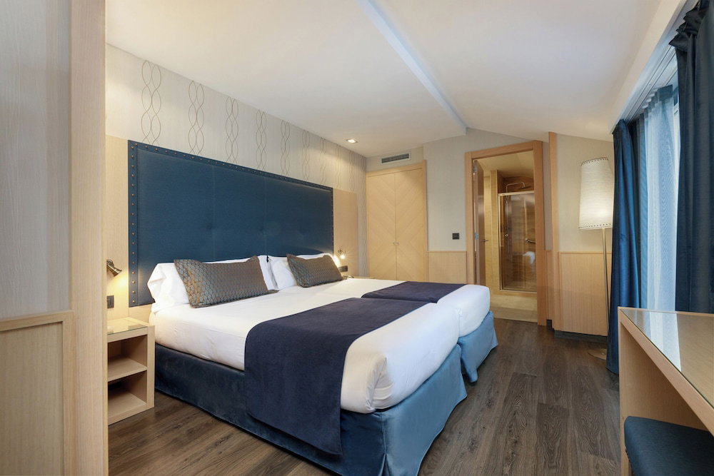 Hotel Hotel Pedro I De Aragón