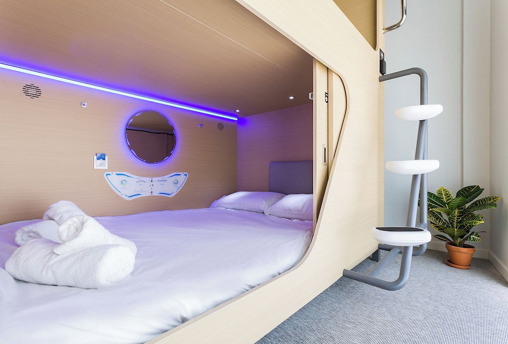 Hotel Urban Cube Hostel Sevilla