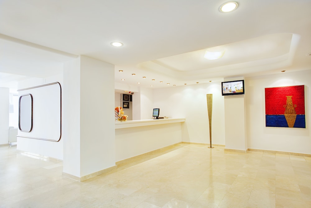 Hotel Albahia