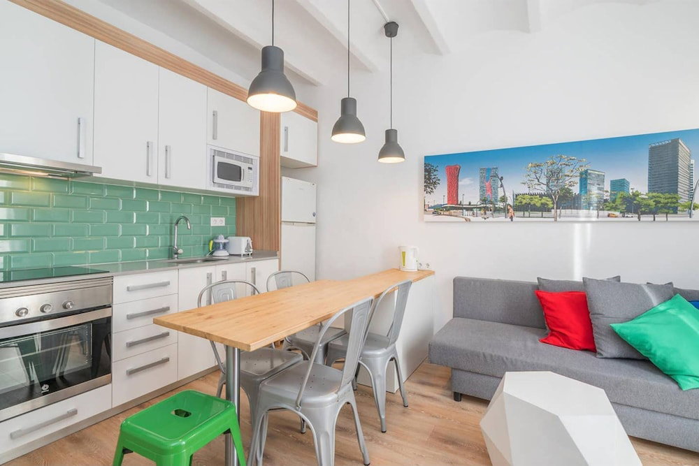 Hotel Fira Pop 2 Modern Balcony By Myrentalhost
