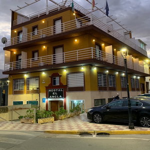 Hotel Hostal El Ancla cazare Alcala del Rio