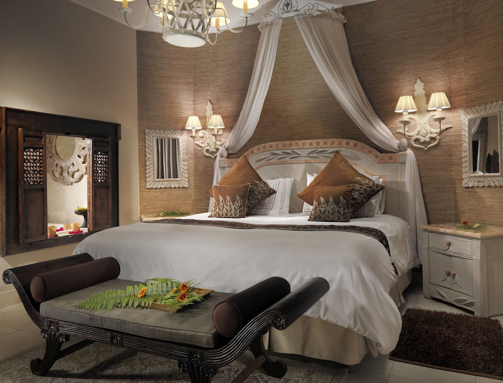 Royal Garden Villas & Spa