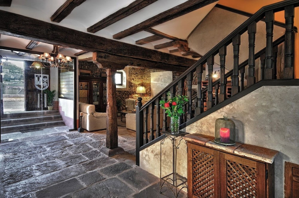 Hotel La Casa Grande De Albarracín