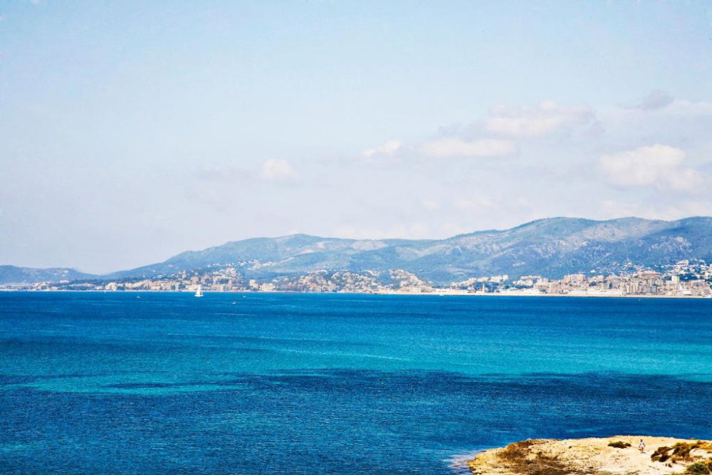 dal travel Bq Apolo Hotel.