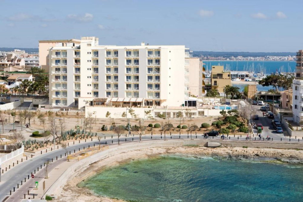 dal travel Bq Apolo Hotel.