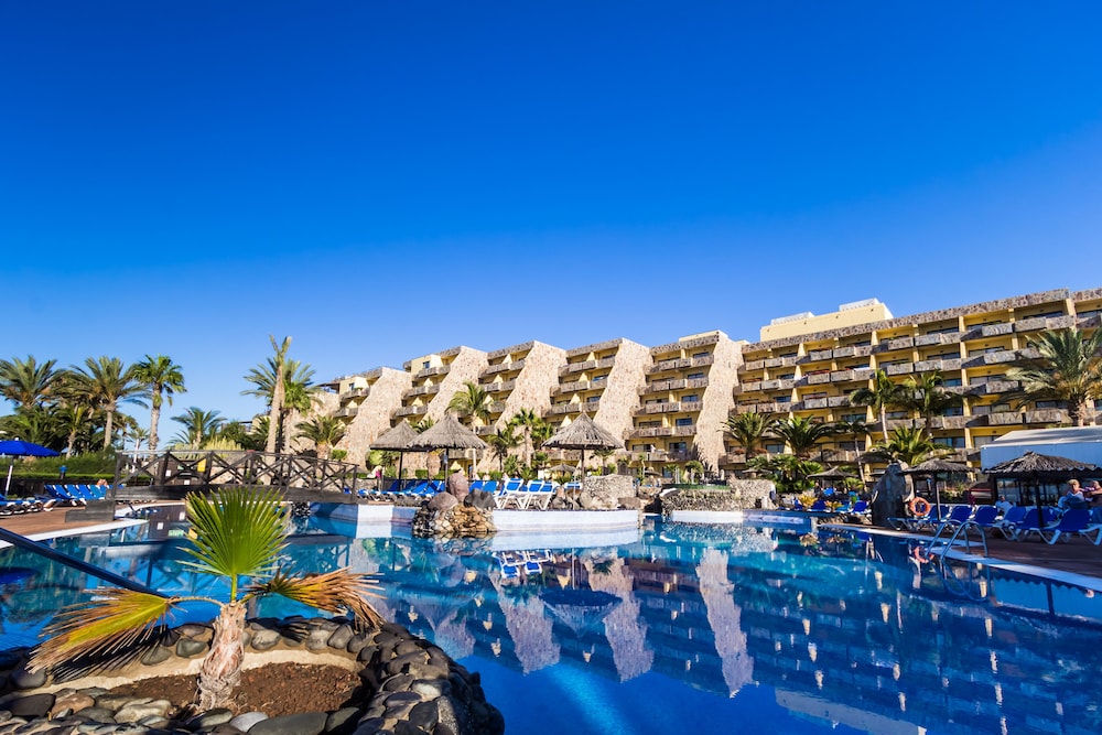 Hotel Bluebay Beach Club Aparthotel