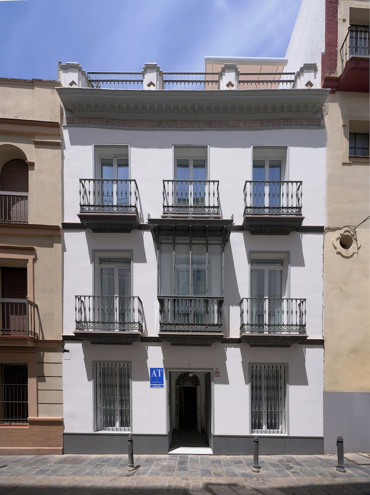 Hotel Naranjas Y Limones, By Homing U
