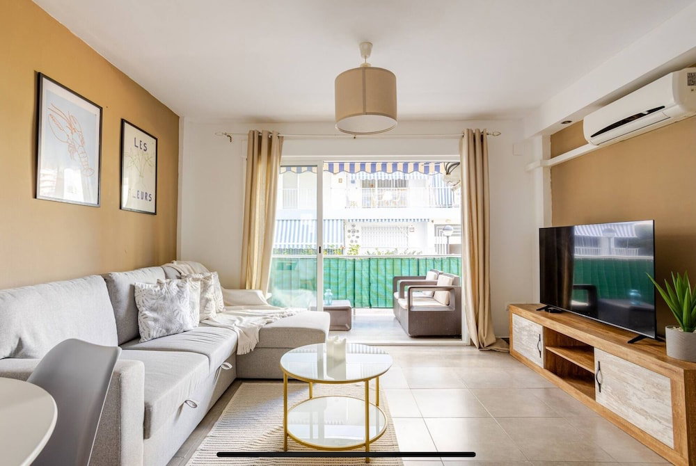 Hotel Apartamento Inteiro A 3 Minutos Da Praia De Gandia