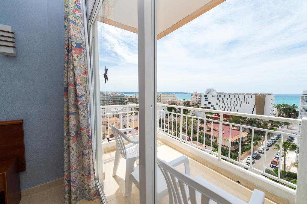 dal travel Oleander Hotel.