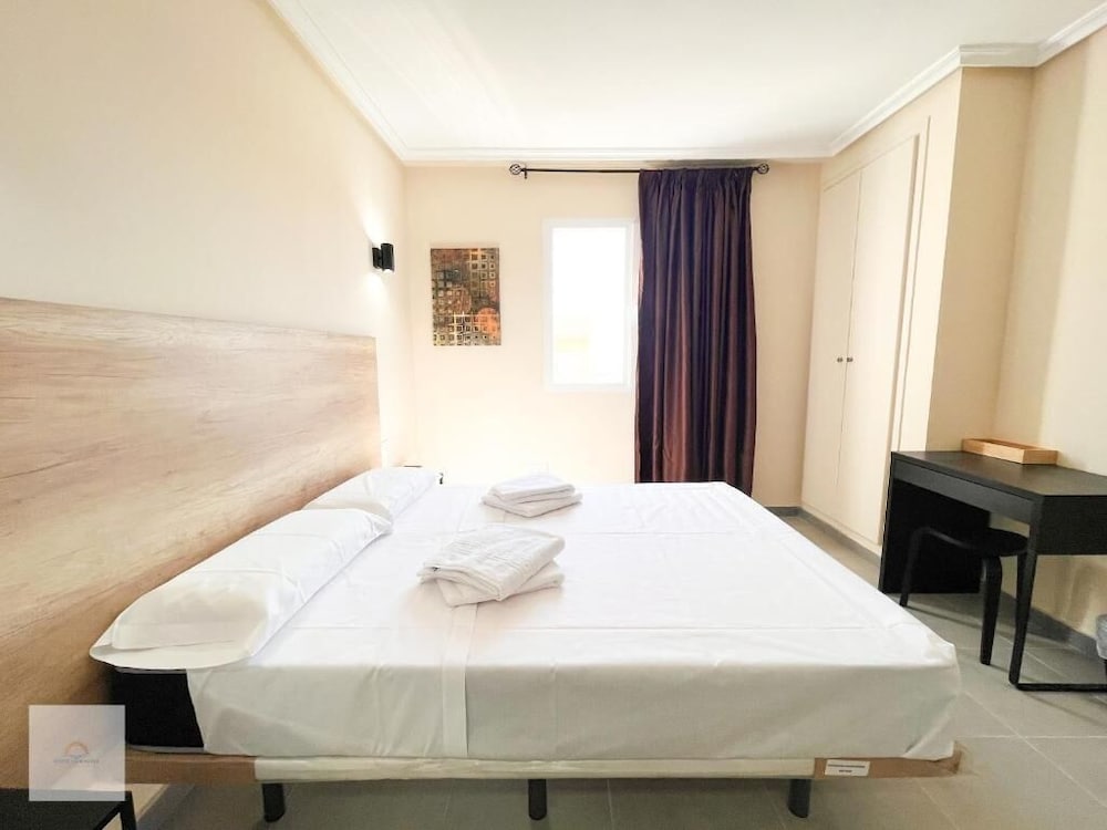 Hotel Hotel La Marina