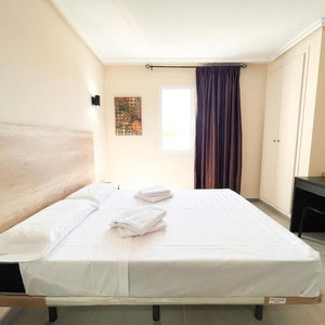 Sejur Hotel La Marina vacanta Elche