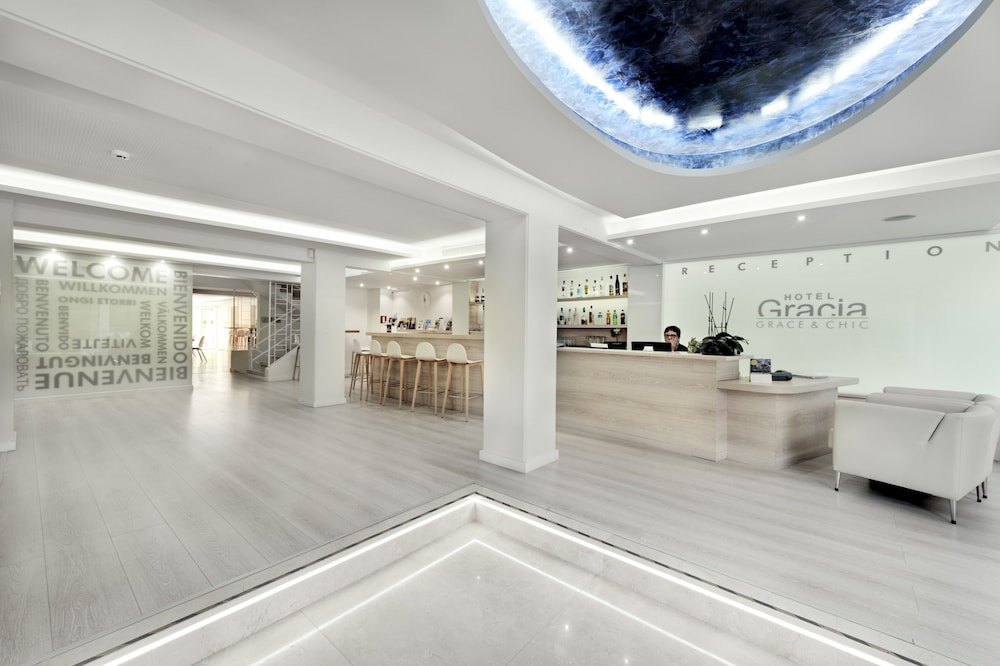 Hotel Gracia Grace & Chic