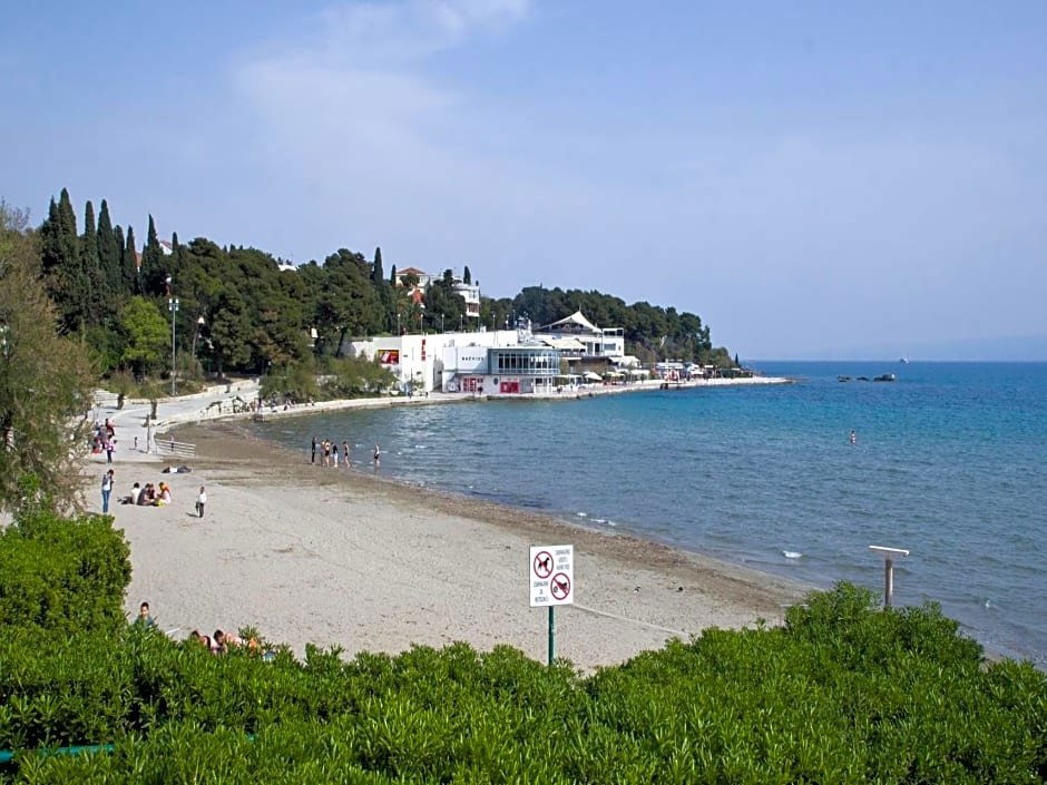 Hotel Klarina Apartments