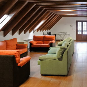 Hotel Hostal Y Albergue Haizea - Hostel cazare Erroibar