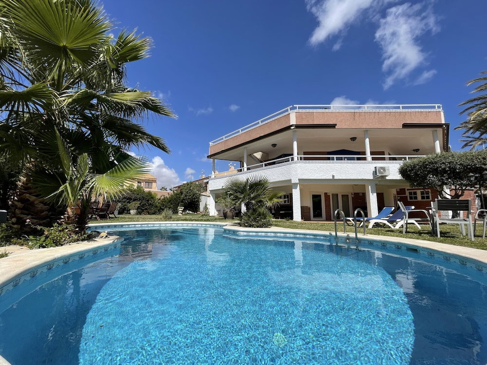 Hotel Annas Garden