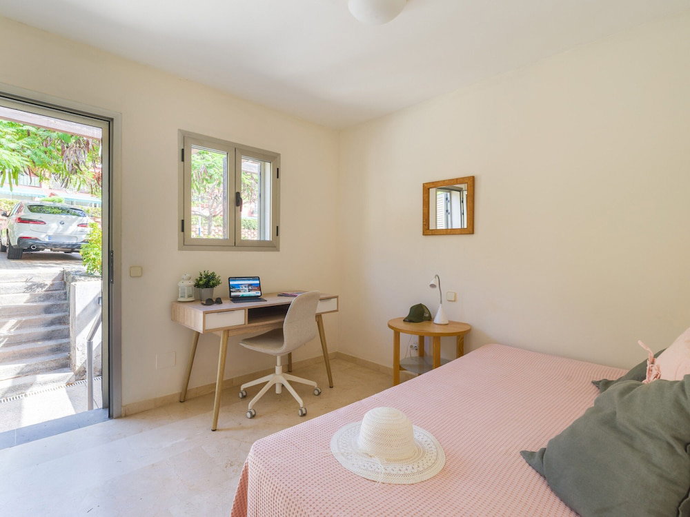 Apartment In Pasito Blanco Near Private Beach