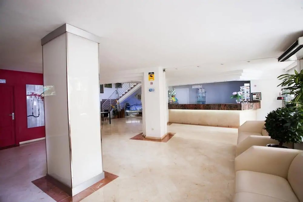 Hotel Kilimanjaro