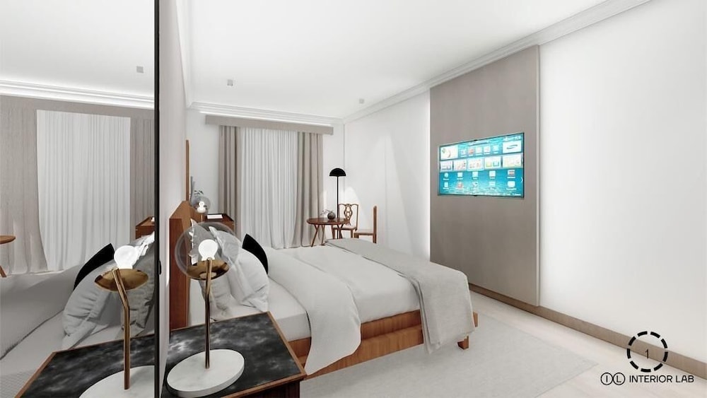 Hotel Reveron Plaza