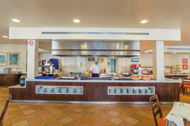 dal travel Holiday Center