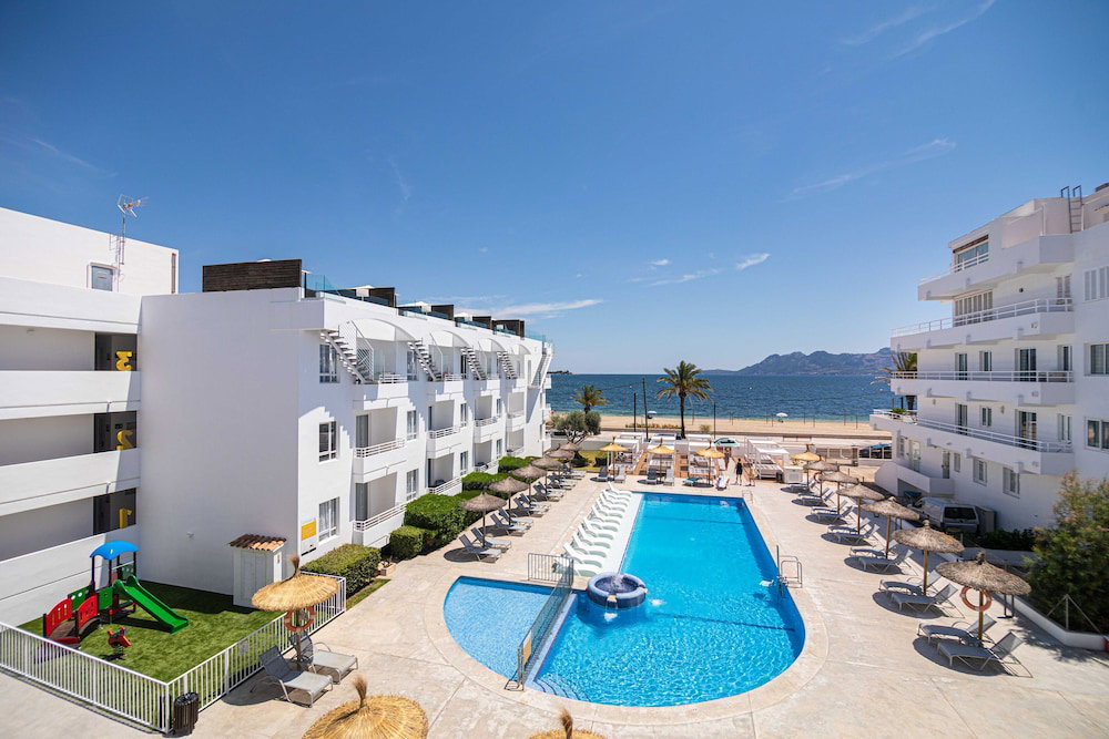 Hotel Cabot Hobby Club Apartments