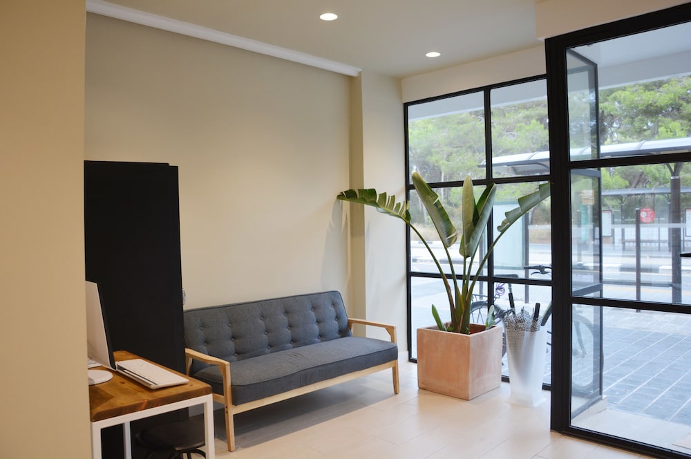 You & Co. Saler Beach Boutique Hotel