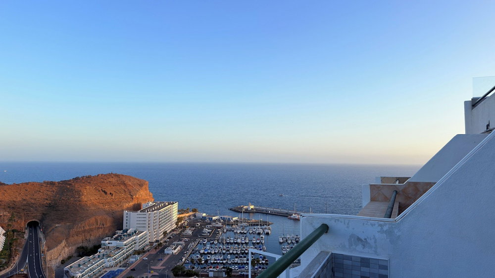 Hotel Corona Amarilla Ocean View By Alquiler De Sueño