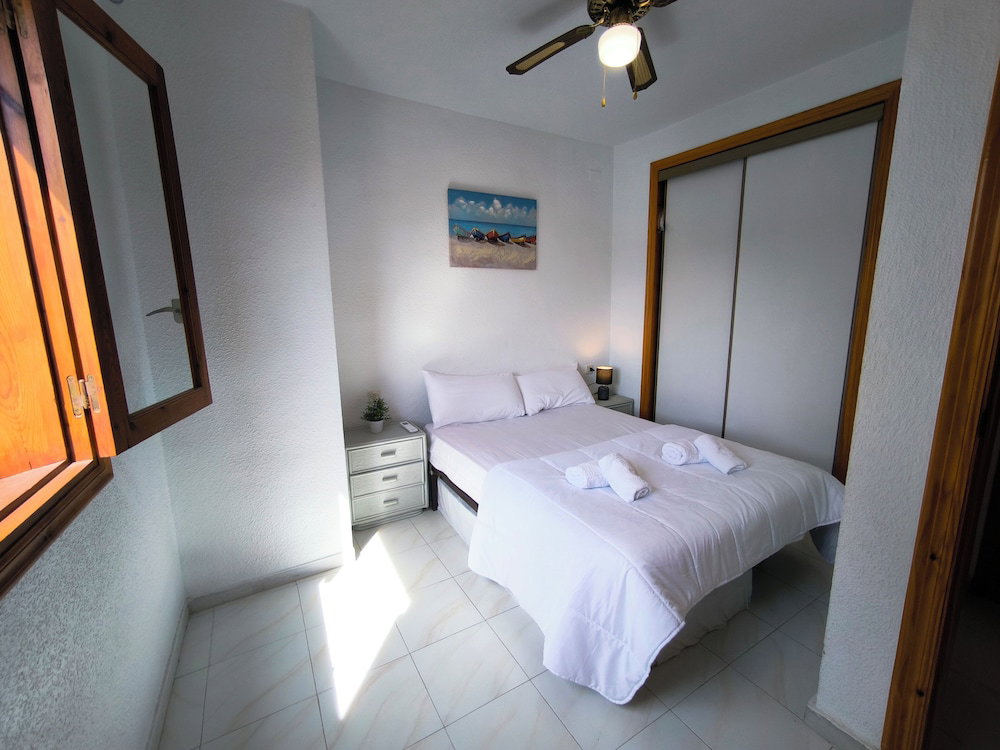 Torre Blanca Apartment In La Mata
