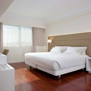 Hotel Nh Pamplona Iruña Park cazare Moeche