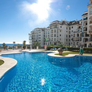 Sejur 2 Bed Flat-Sleeps 4-Pets-Parking-Marina Duquesa vacanta Manilva