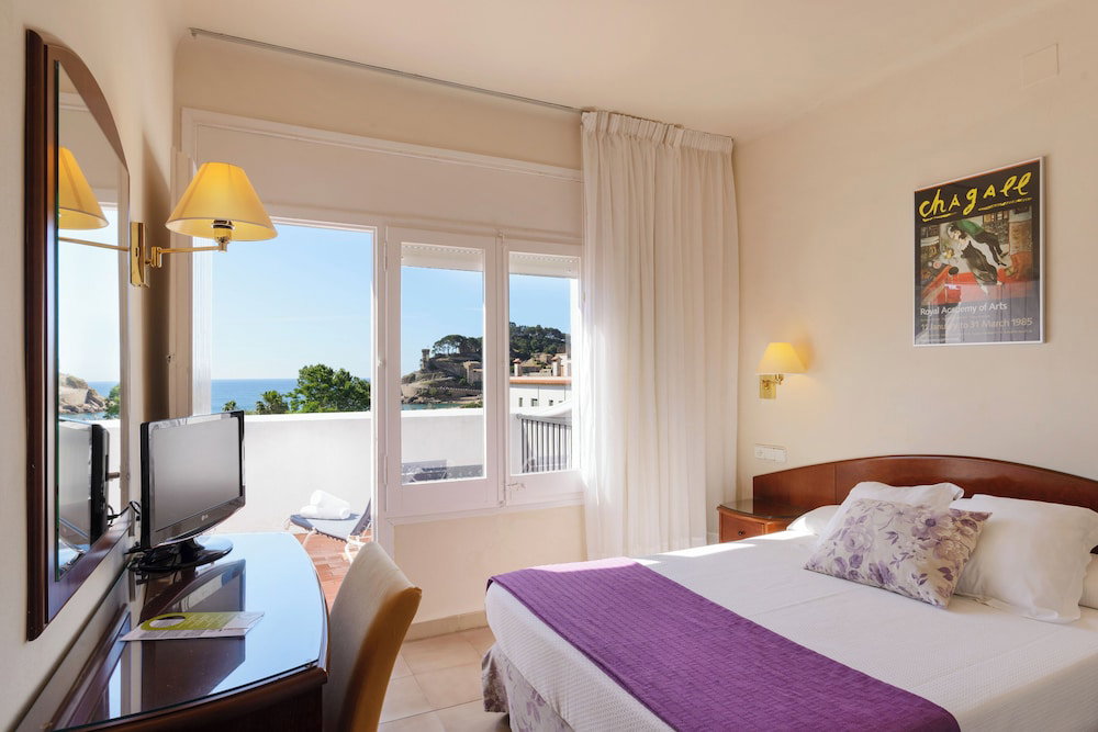 Hotel Rvhotels Avenida