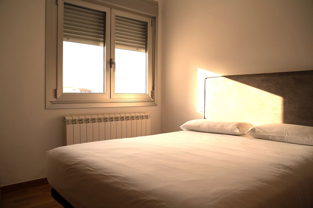 Hotel Suitel García Barbón 73 - Love Your Stay