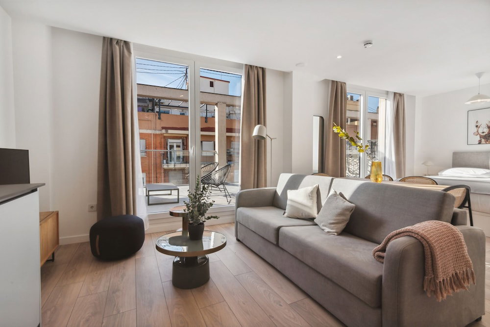 Hotel Limehome Valencia Carrer Del Pare Palau
