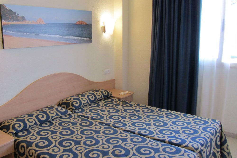 Htop Royal Sun Suites